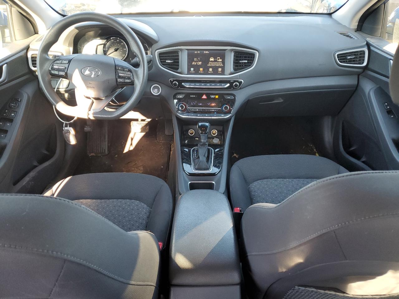 2017 Hyundai IONIQ - Image 8