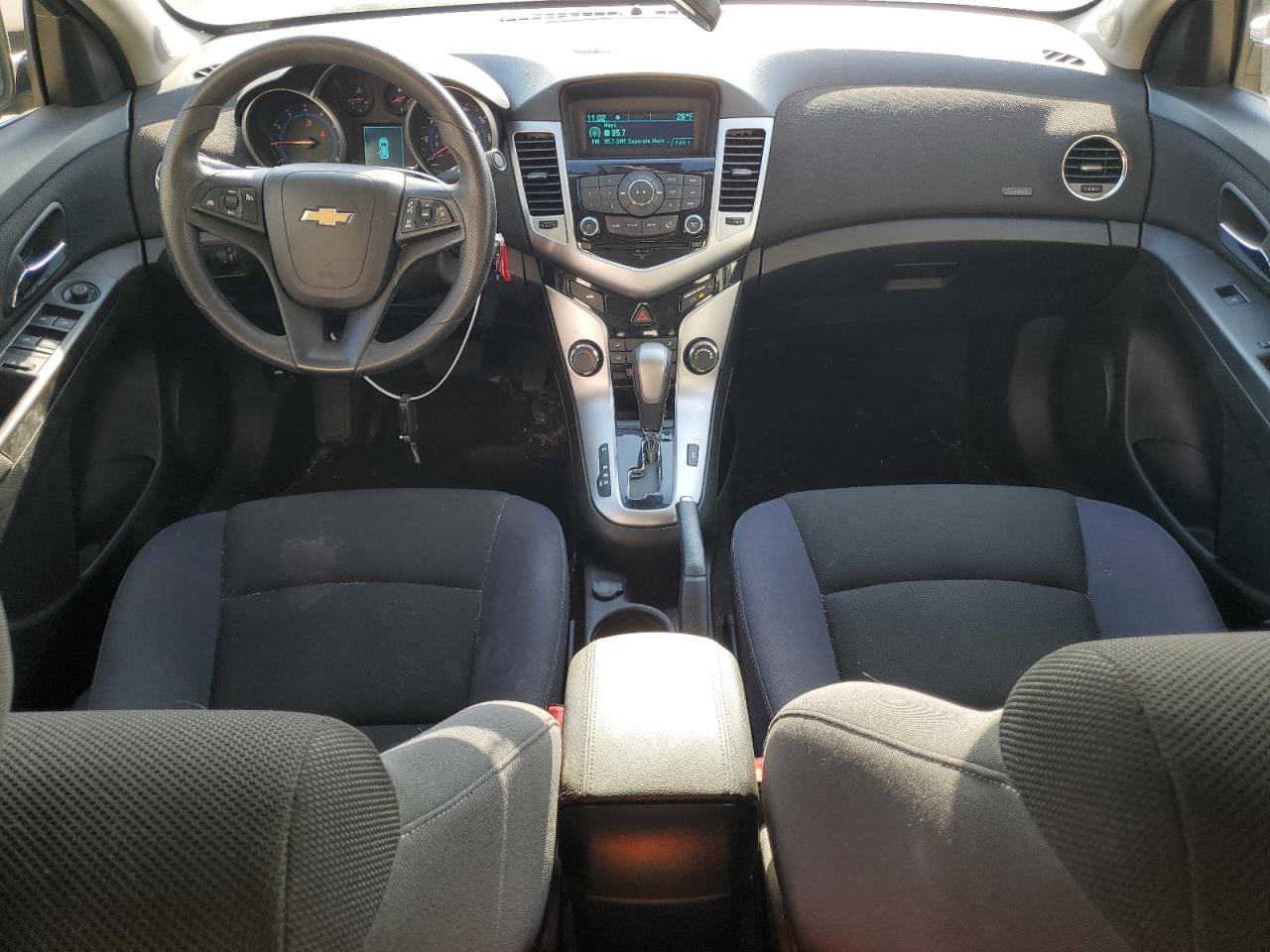 2015 Chevrolet Cruze - Image 8