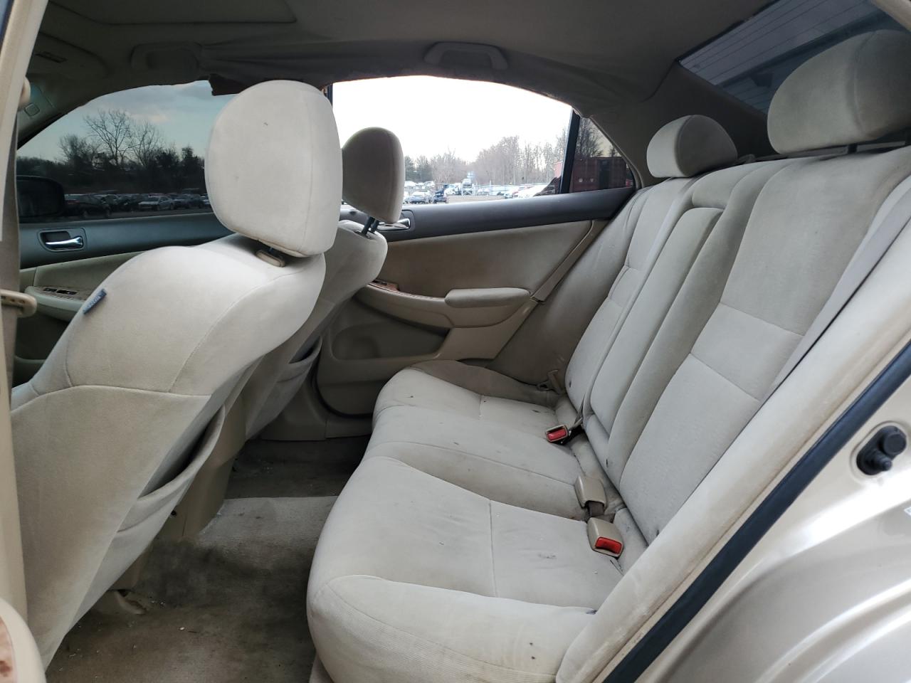 2005 Honda Accord - Image 10