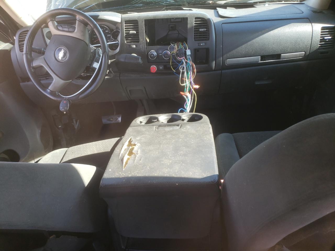 2007 Chevrolet Silverado - Image 8