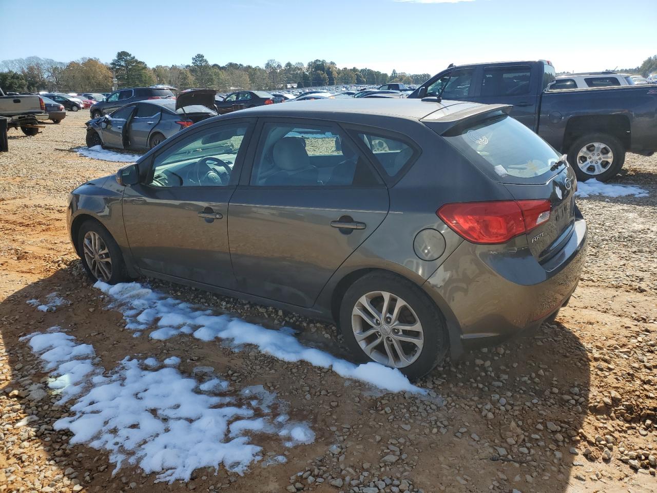 2011 Kia Forte - Image 2