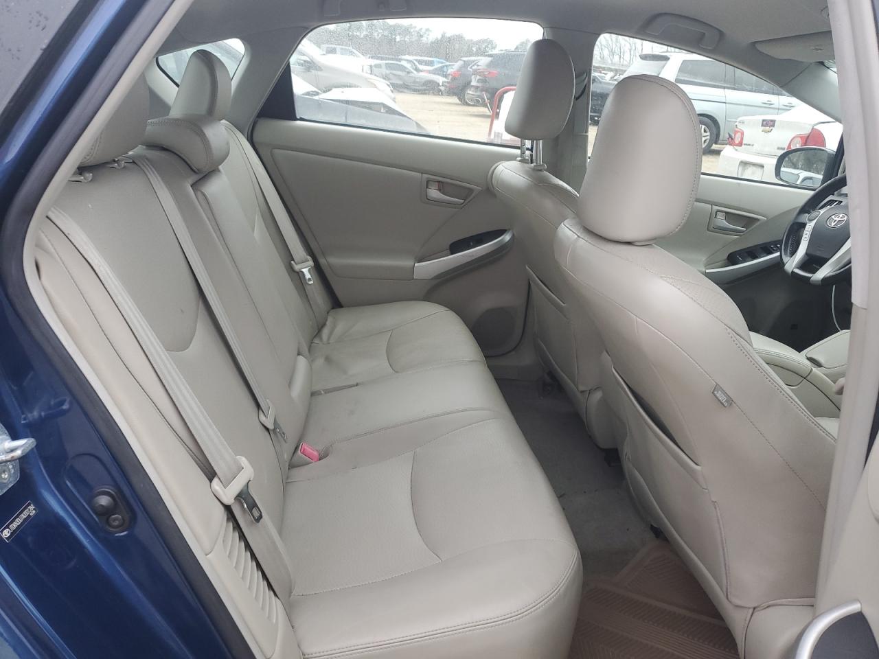 2010 Toyota Prius - Image 10
