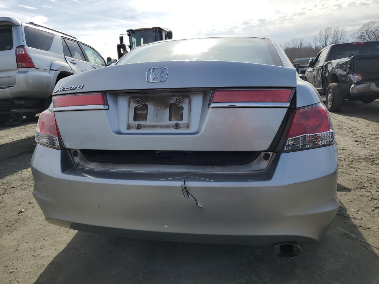 2012 Honda Accord - Image 6