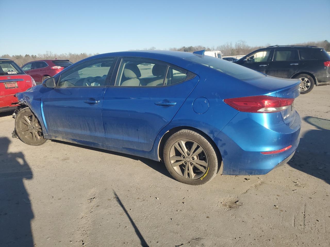 2018 Hyundai Elantra - Image 2