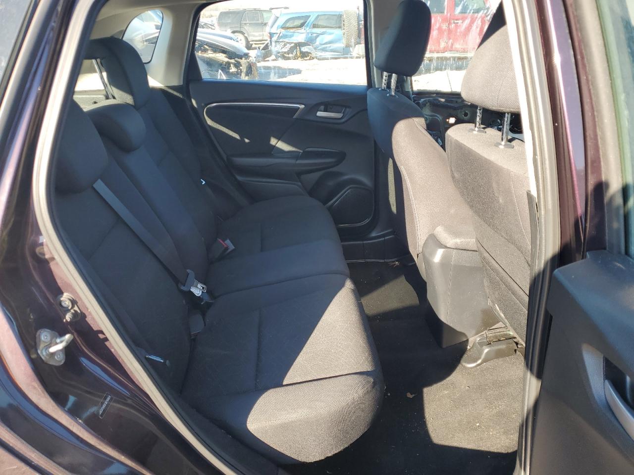 2015 Honda Fit - Image 11