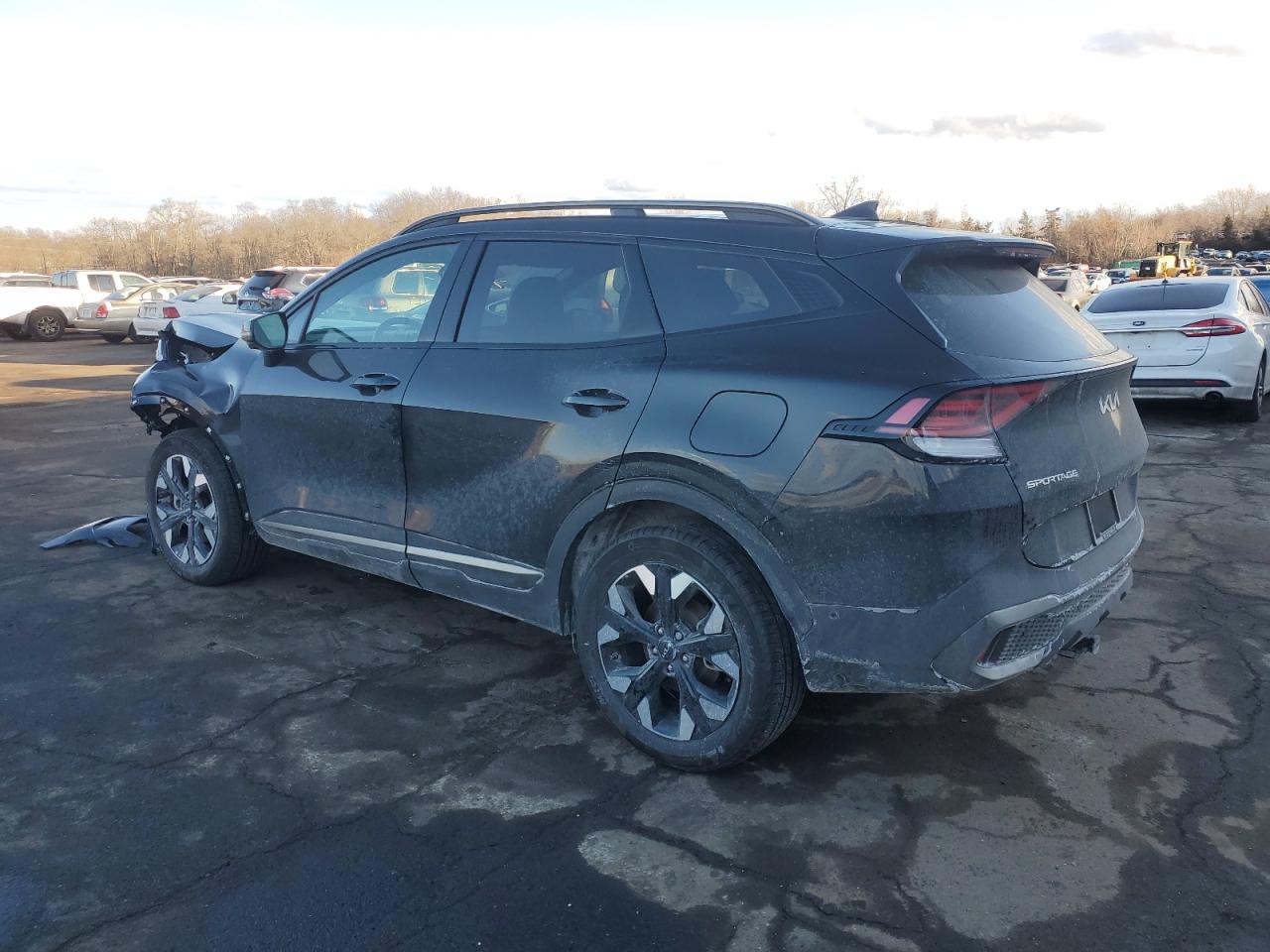2024 Kia Sportage - Image 2
