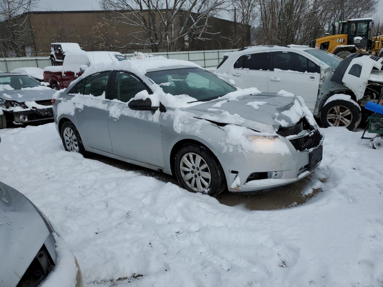 2011 Chevrolet Cruze - Image 4