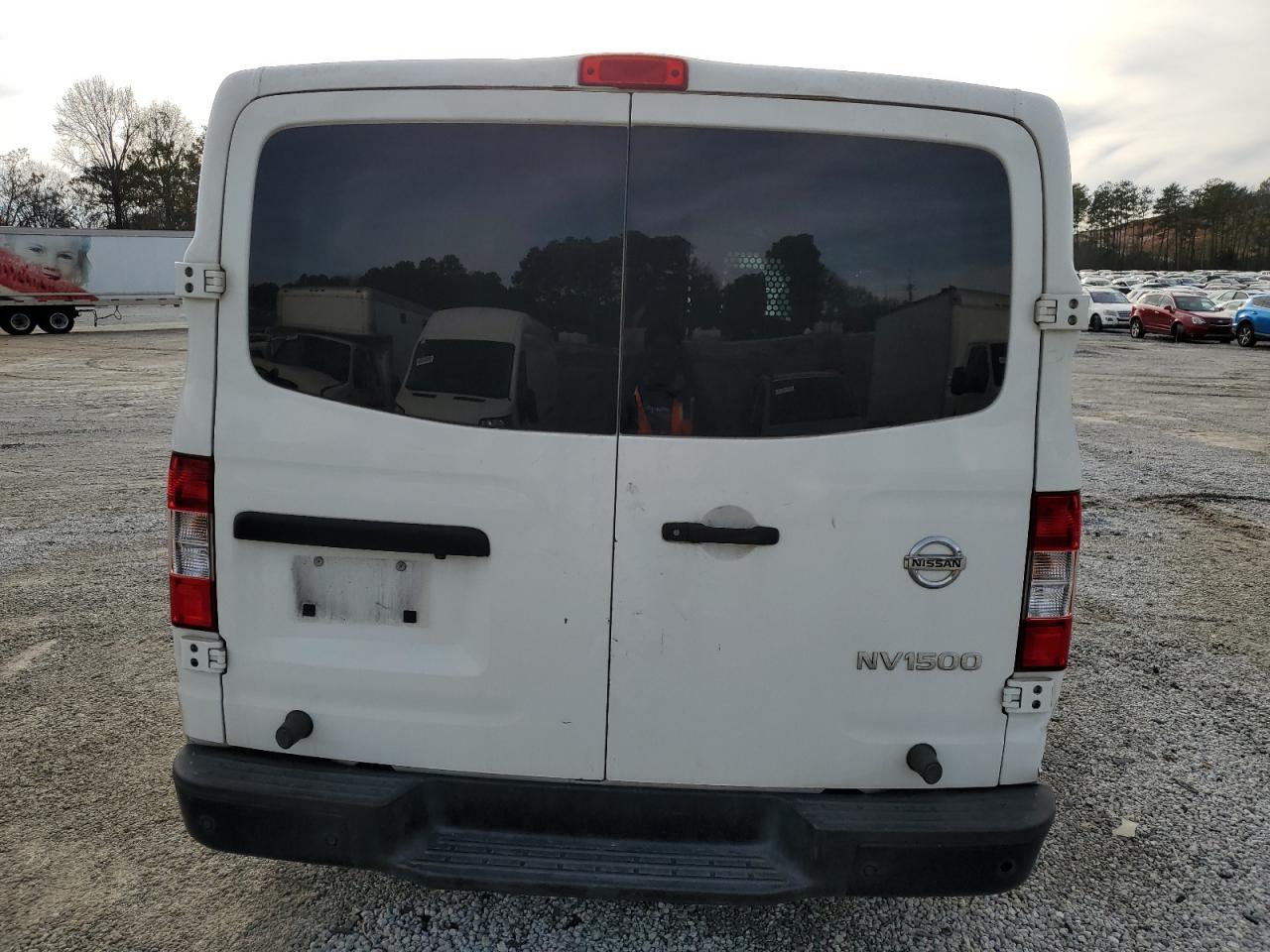 2016 Nissan NV - Image 6