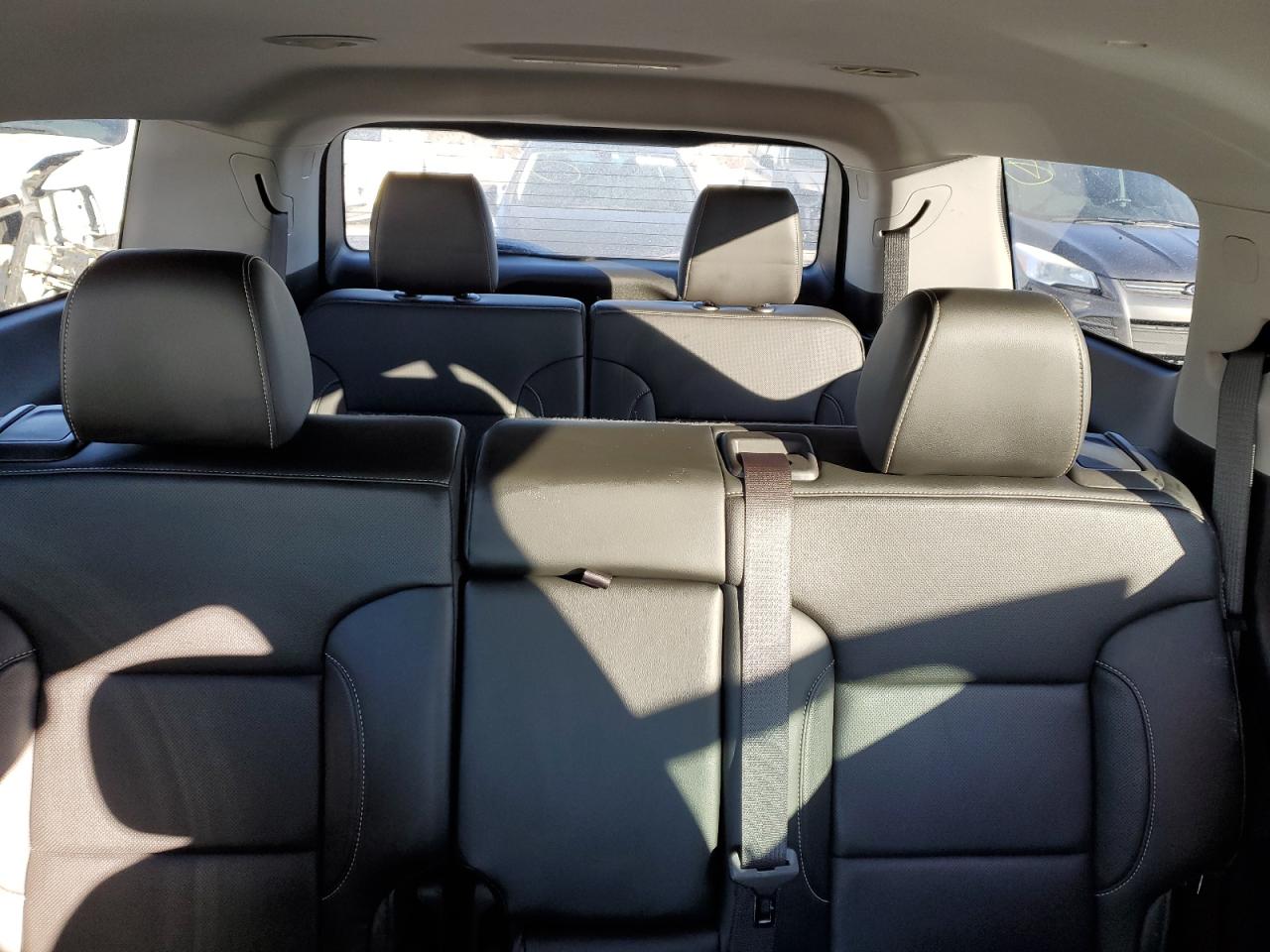 2020 GMC Acadia - Image 10