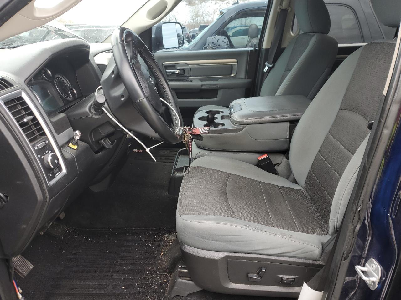 2017 RAM 1500 - Image 7