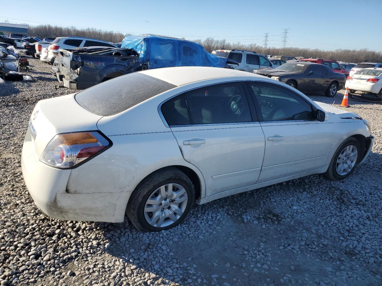 2011 Nissan Altima - Image 3