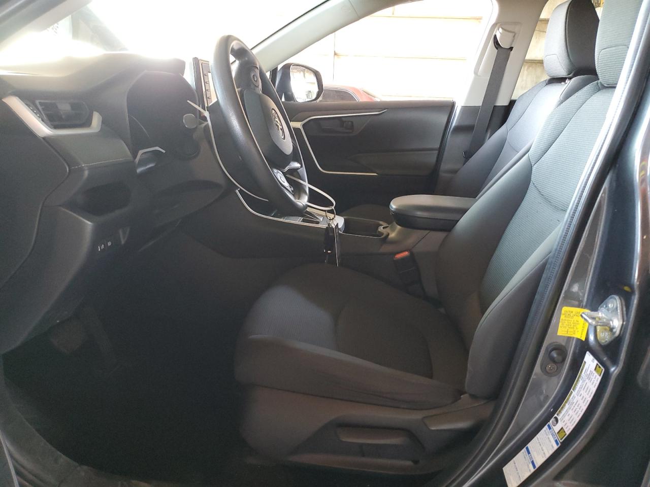 2020 Toyota RAV 4 - Image 7
