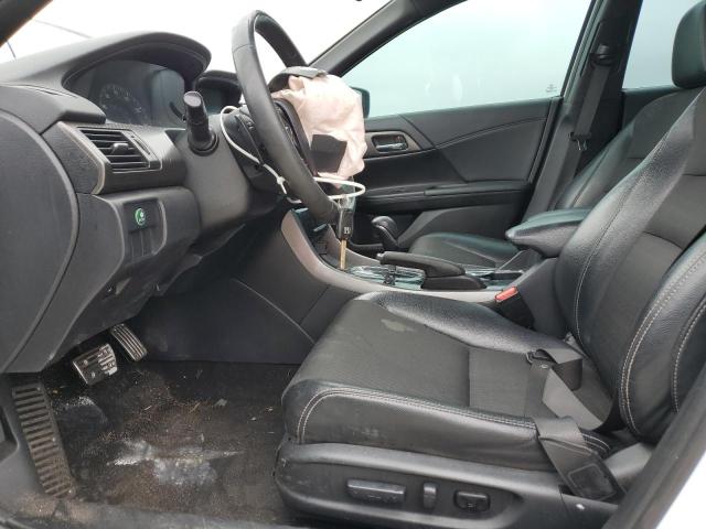 Sedans HONDA ACCORD 2016 Biały