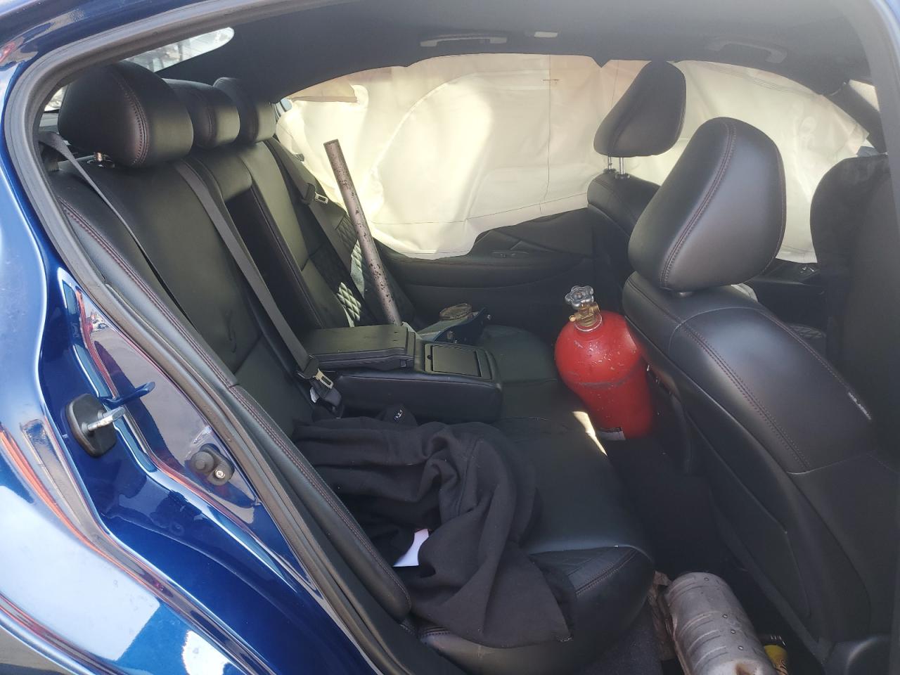 2018 Infiniti Q50 - Image 11