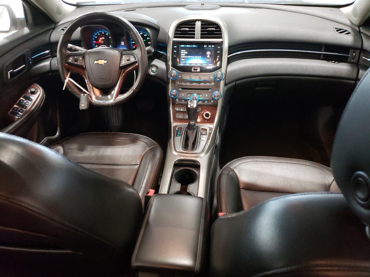 2013 Chevrolet Malibu - Image 8