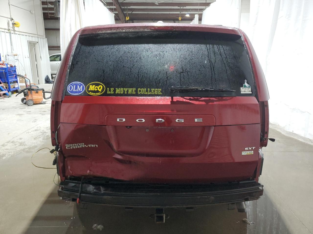 2017 Dodge Caravan - Image 6