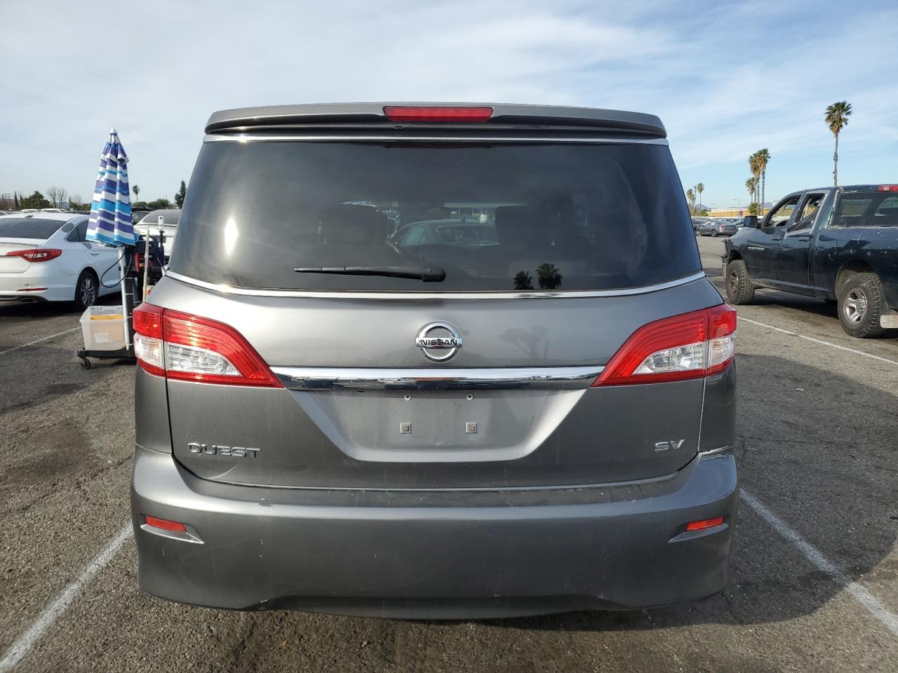 2015 Nissan Quest - Image 6