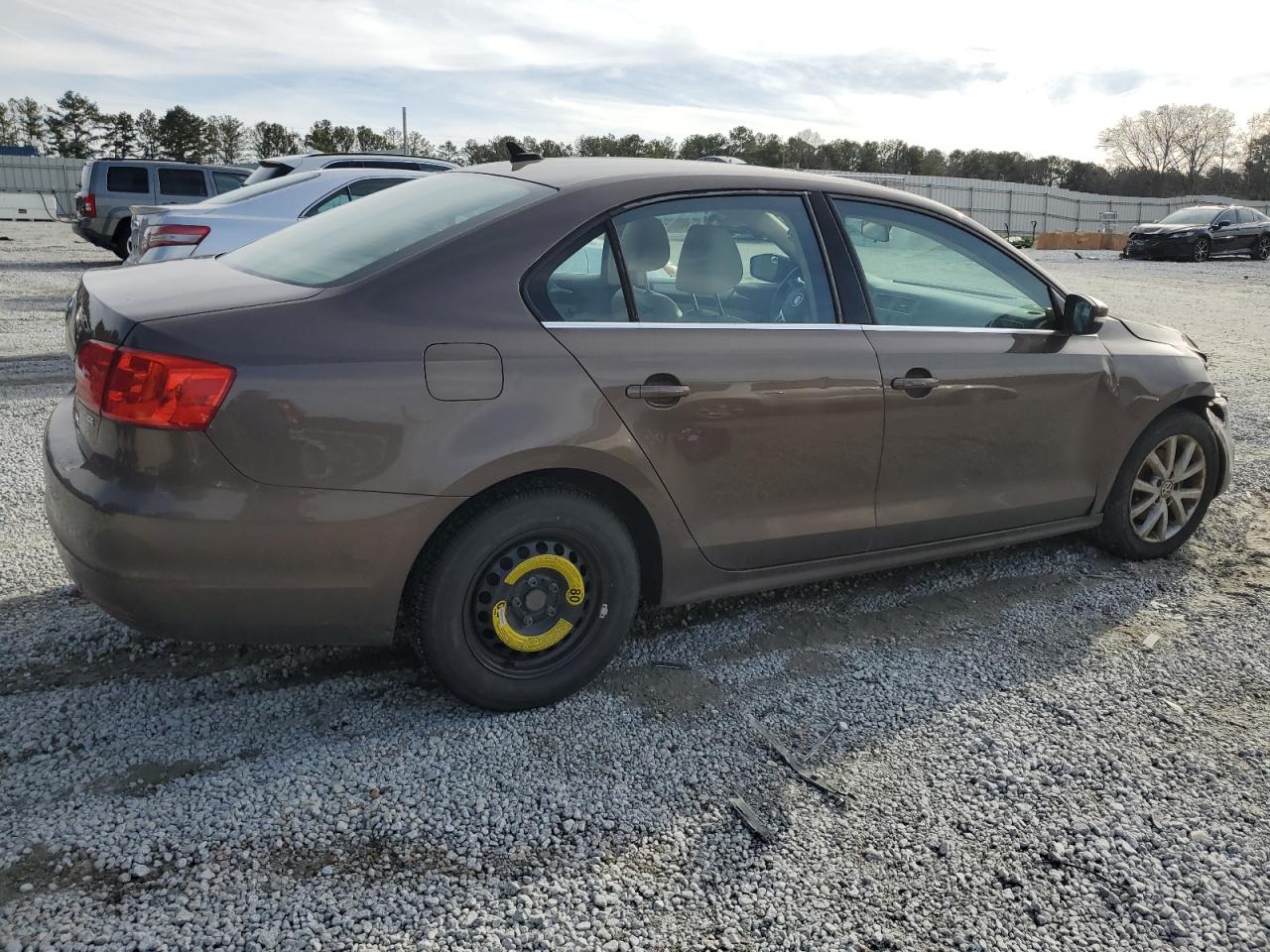 2014 Volkswagen Jetta - Image 3
