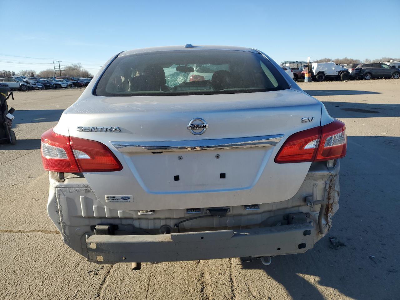 2016 Nissan Sentra - Image 6