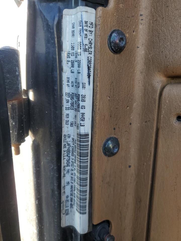 1998 Jeep Wrangler - Image 12