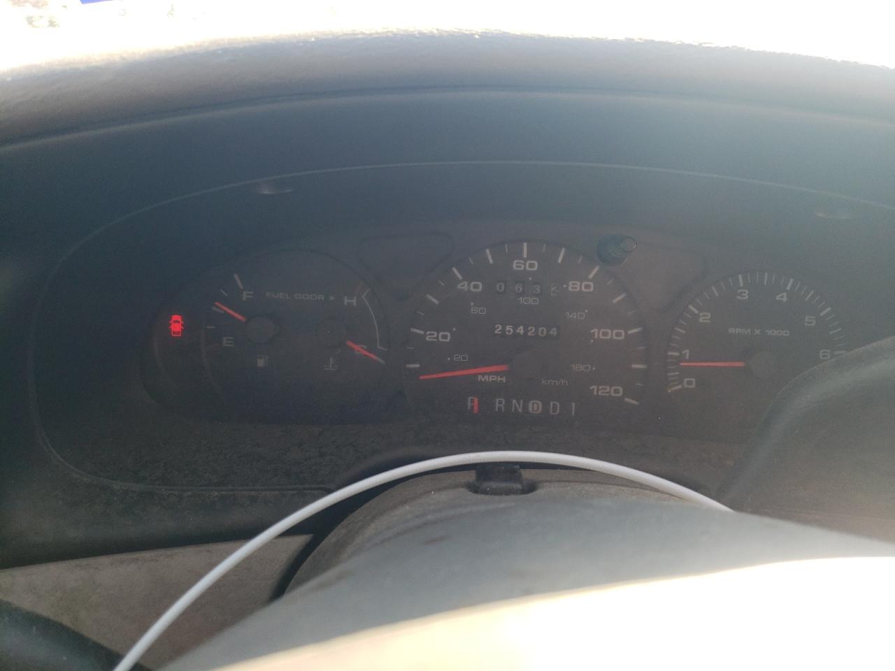 2000 Ford Taurus Se VIN: 1FAFP5327YG202472 Lot: 53910525