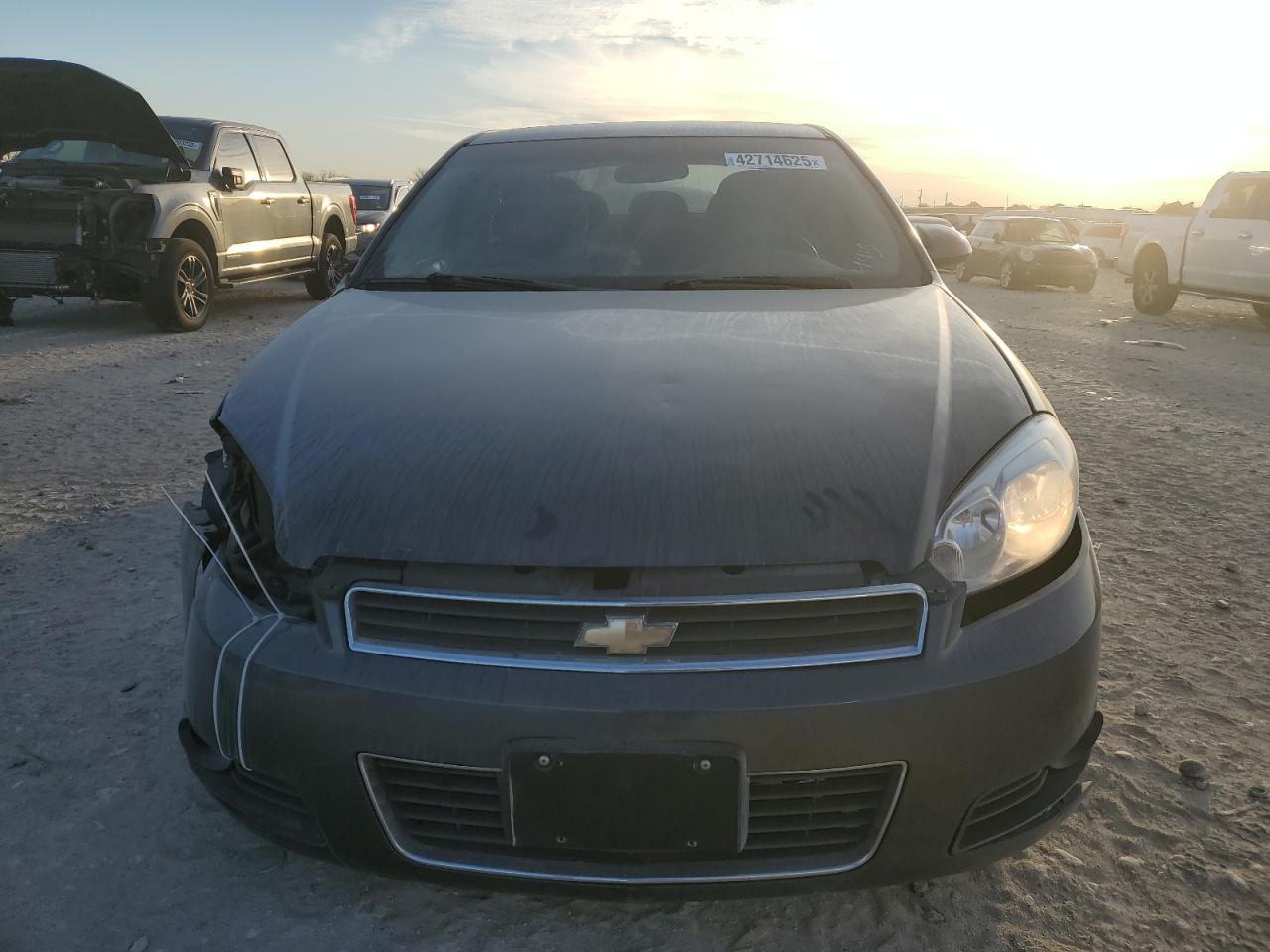 2011 Chevrolet Impala - Image 5