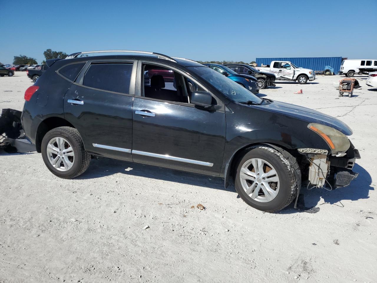 2014 Nissan Rogue - Image 4