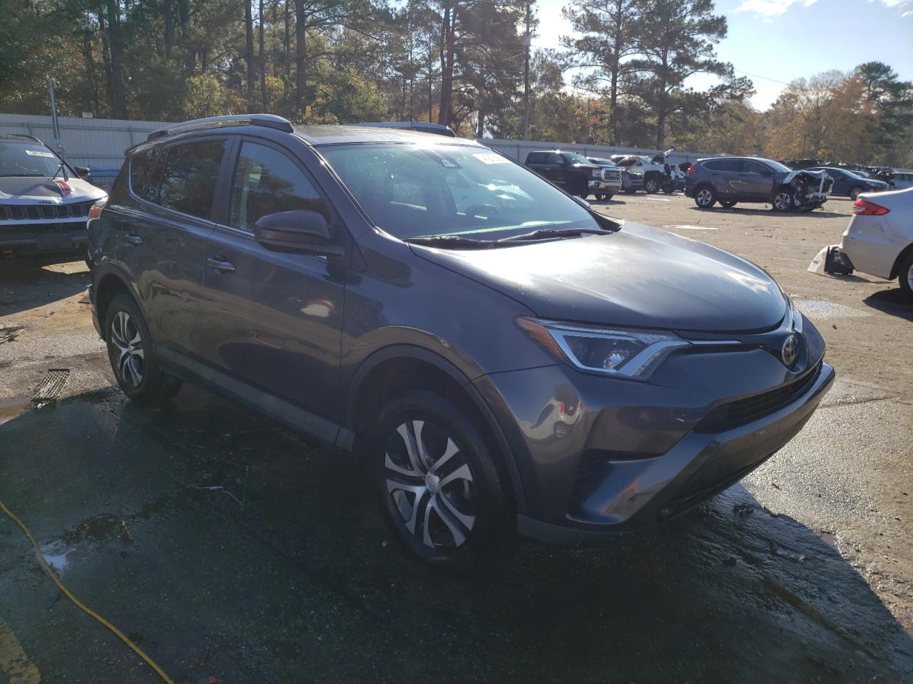 2018 Toyota RAV 4 - Image 4