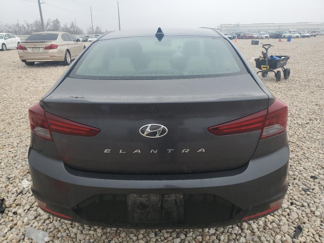 2020 Hyundai Elantra - Image 6
