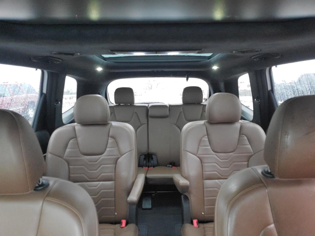 2021 Kia Telluride - Image 10