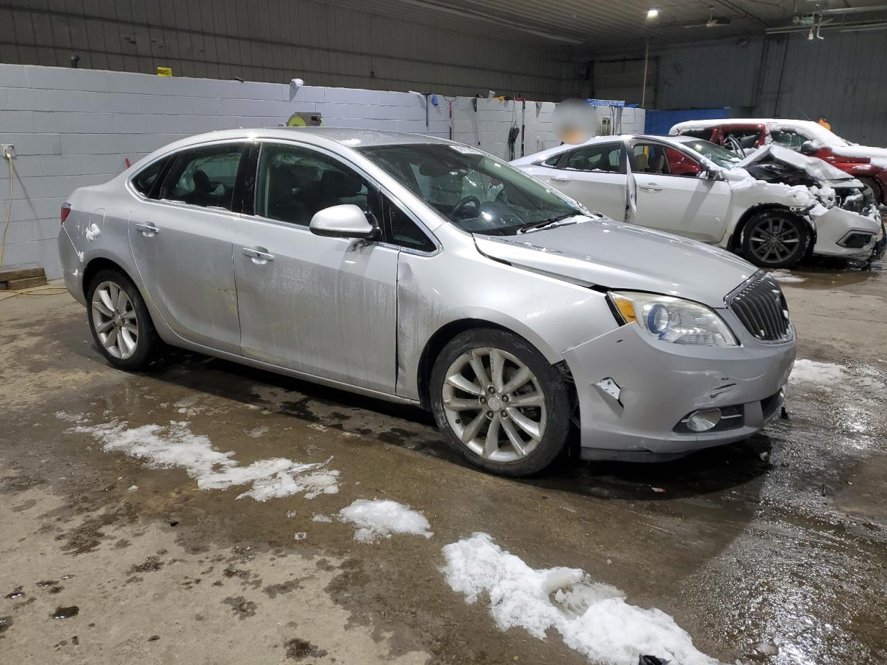 2014 Buick Verano - Image 4
