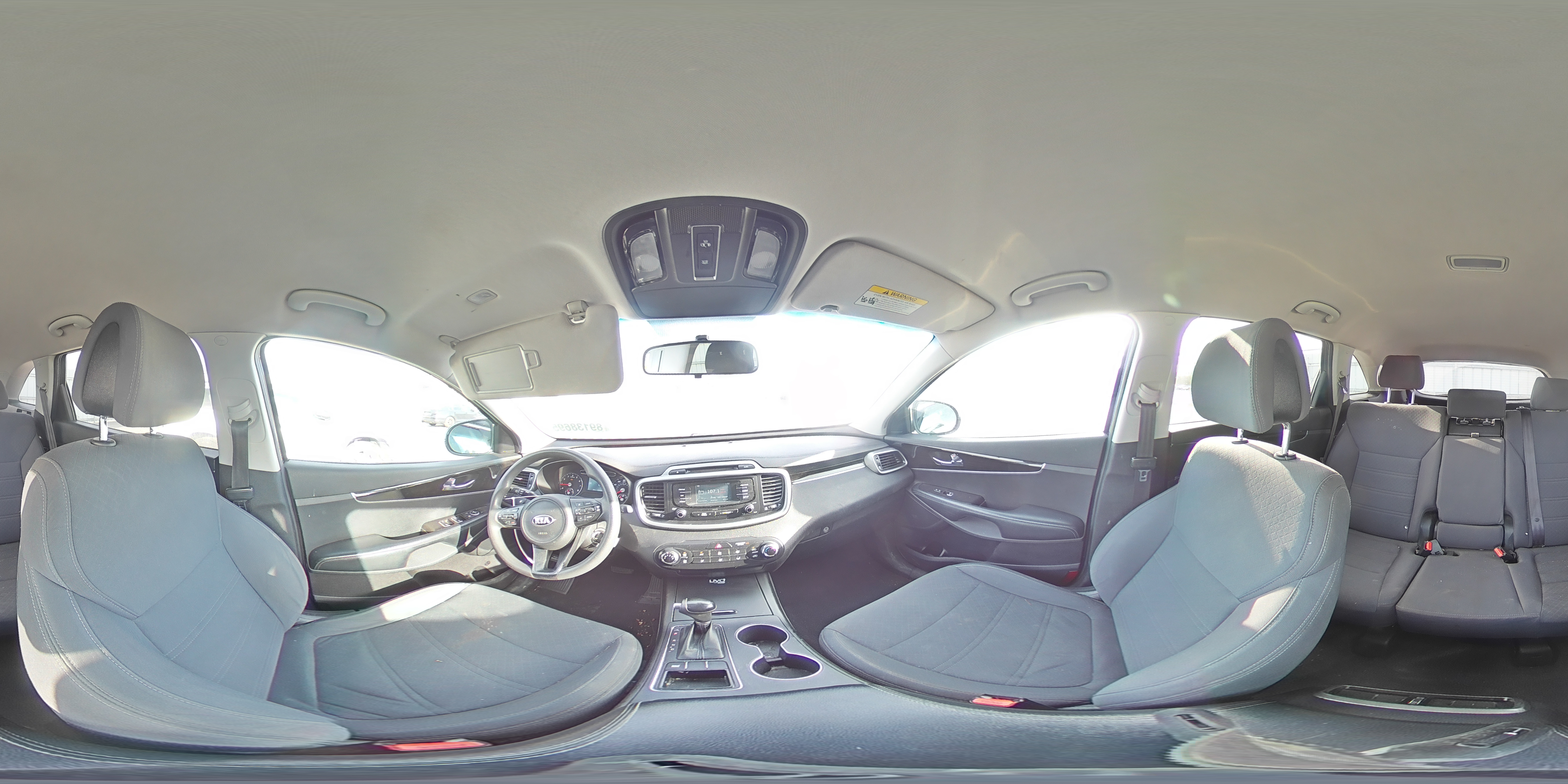 2016 Kia Sorento - Image 13