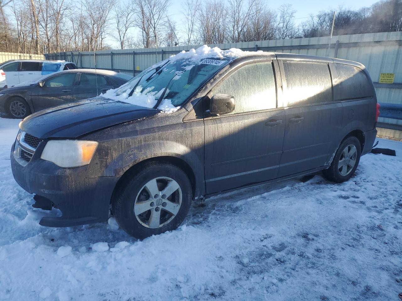 2013 Dodge Caravan - Image 1