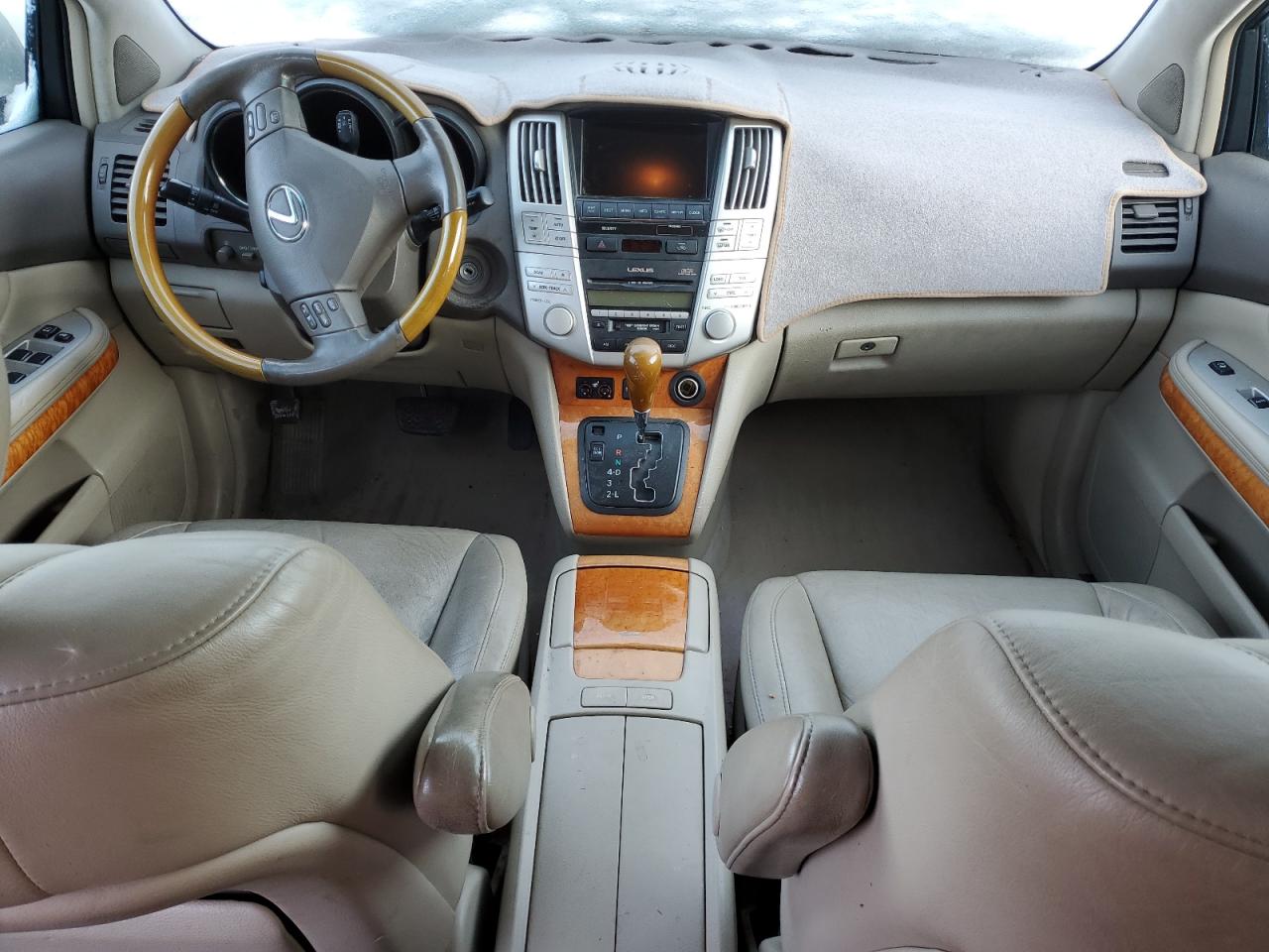 2005 Lexus RX - Image 8