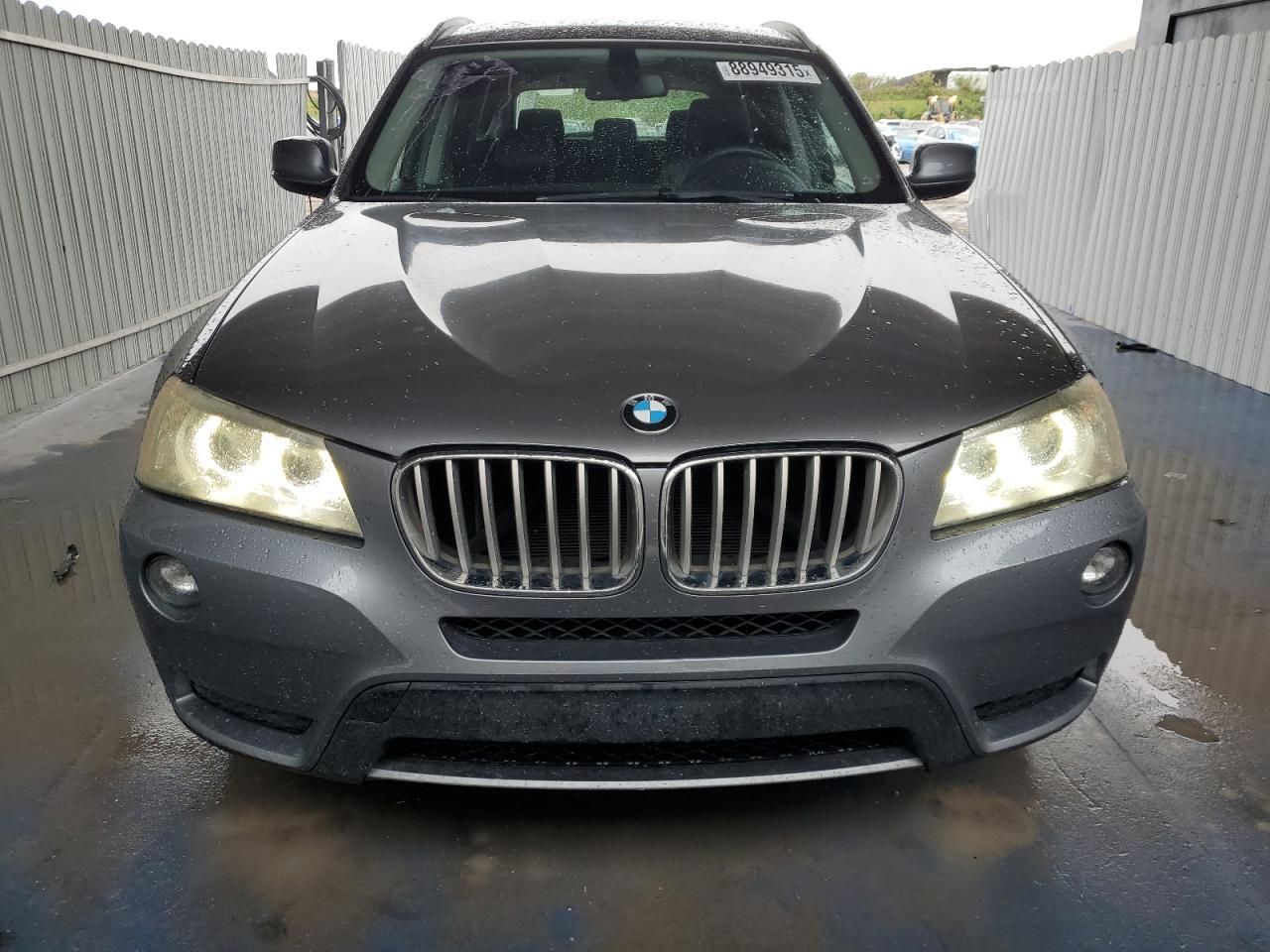 2011 BMW X3 - Image 5