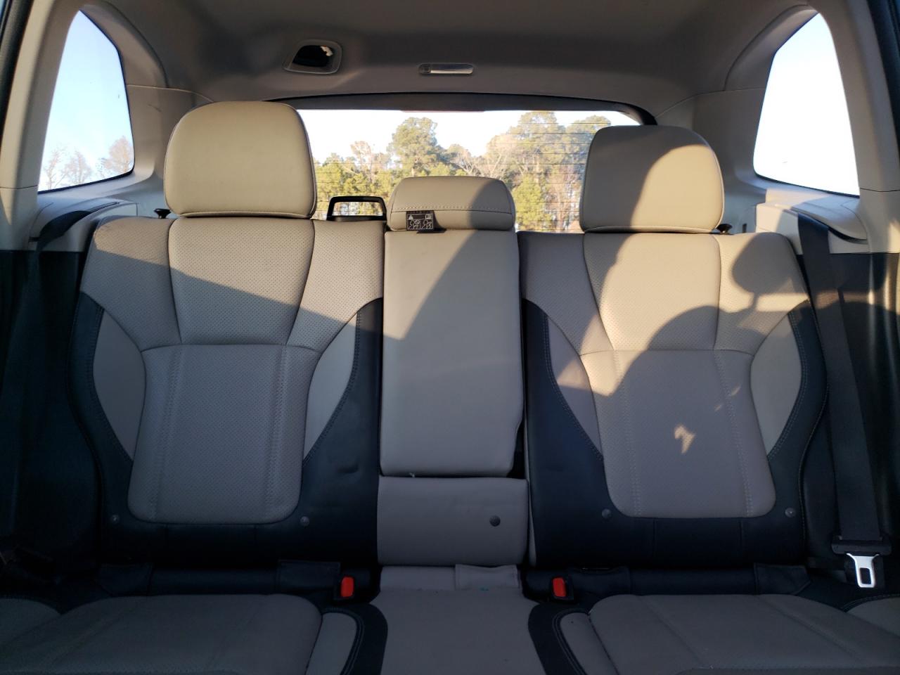 2020 Subaru Forester - Image 10
