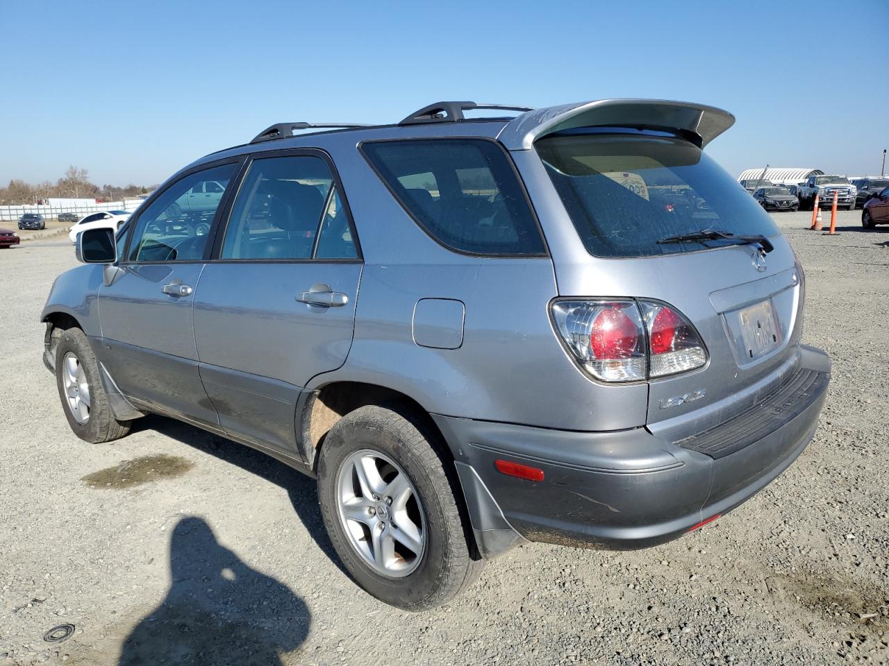 2001 Lexus RX - Image 2