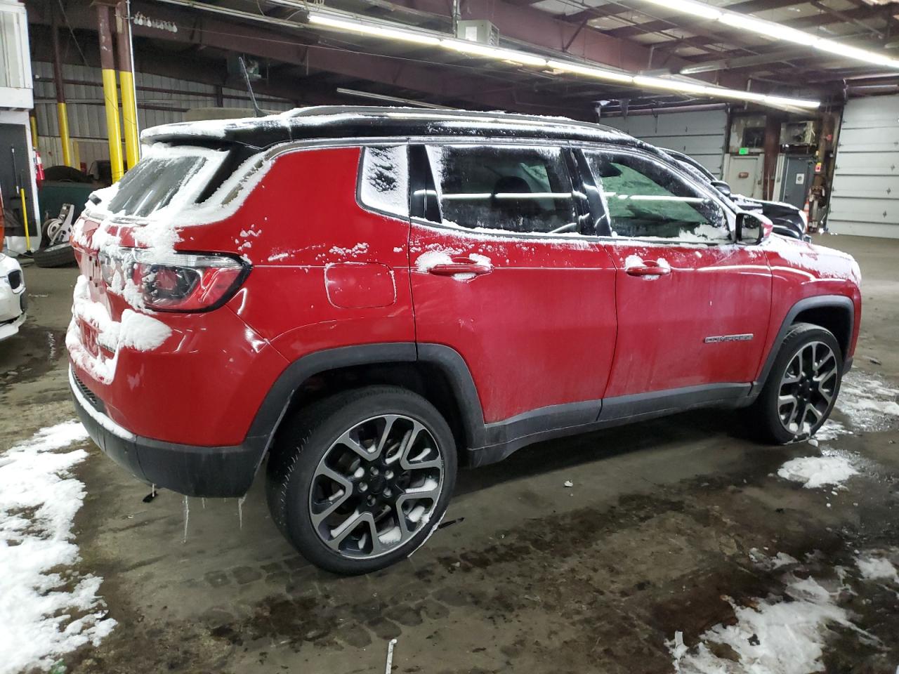 2018 Jeep Compass - Image 3