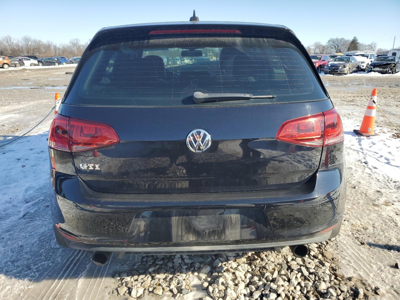 2015 Volkswagen GTI - Image 6
