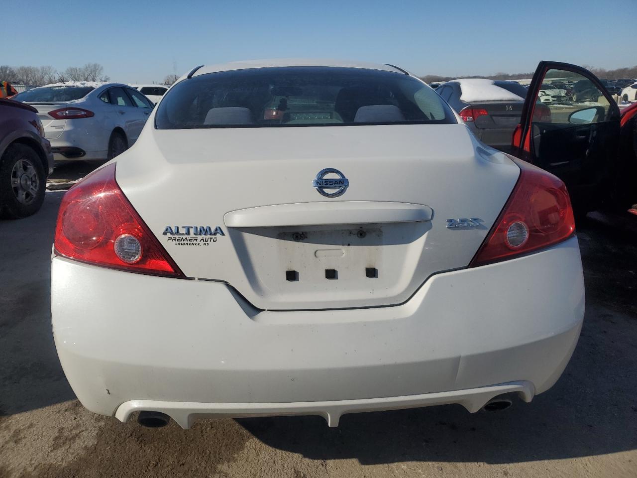2011 Nissan Altima - Image 6