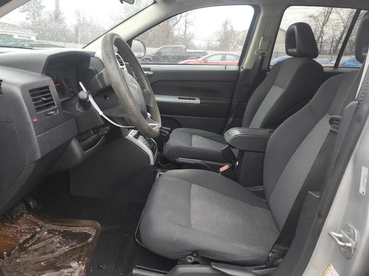 2008 Jeep Compass - Image 7
