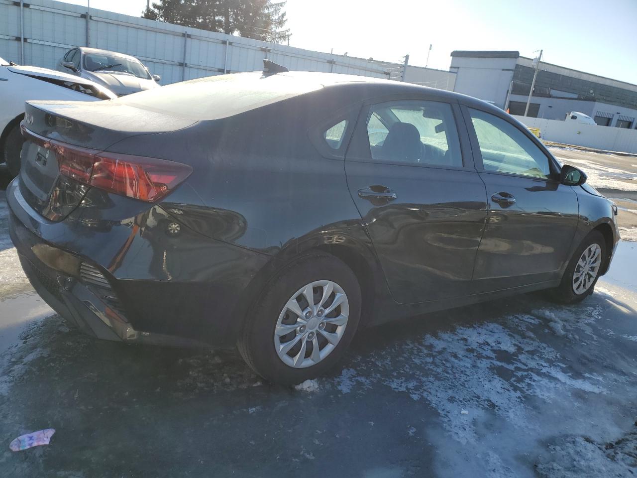 2024 Kia Forte - Image 3