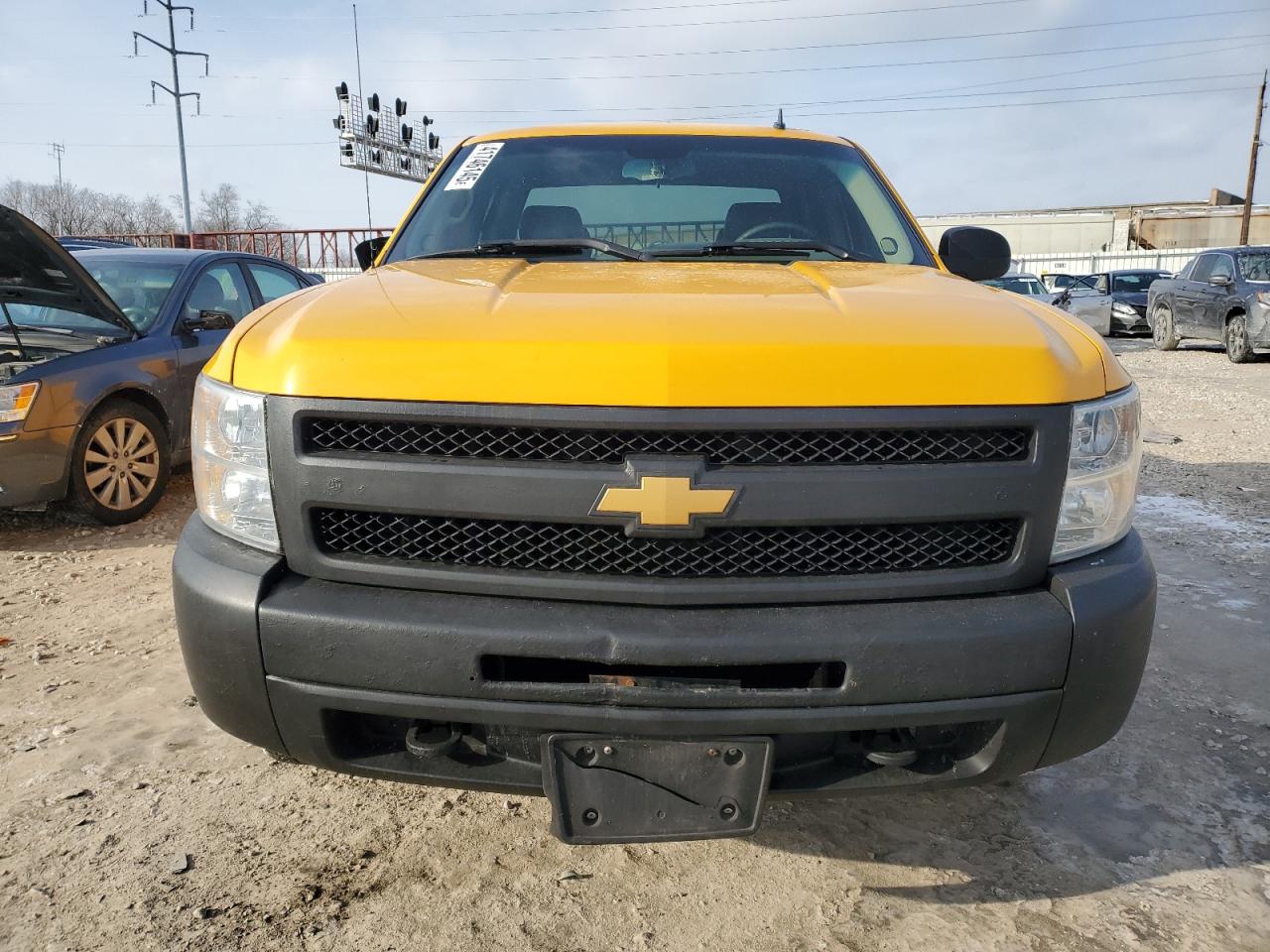 2012 Chevrolet Silverado - Image 5