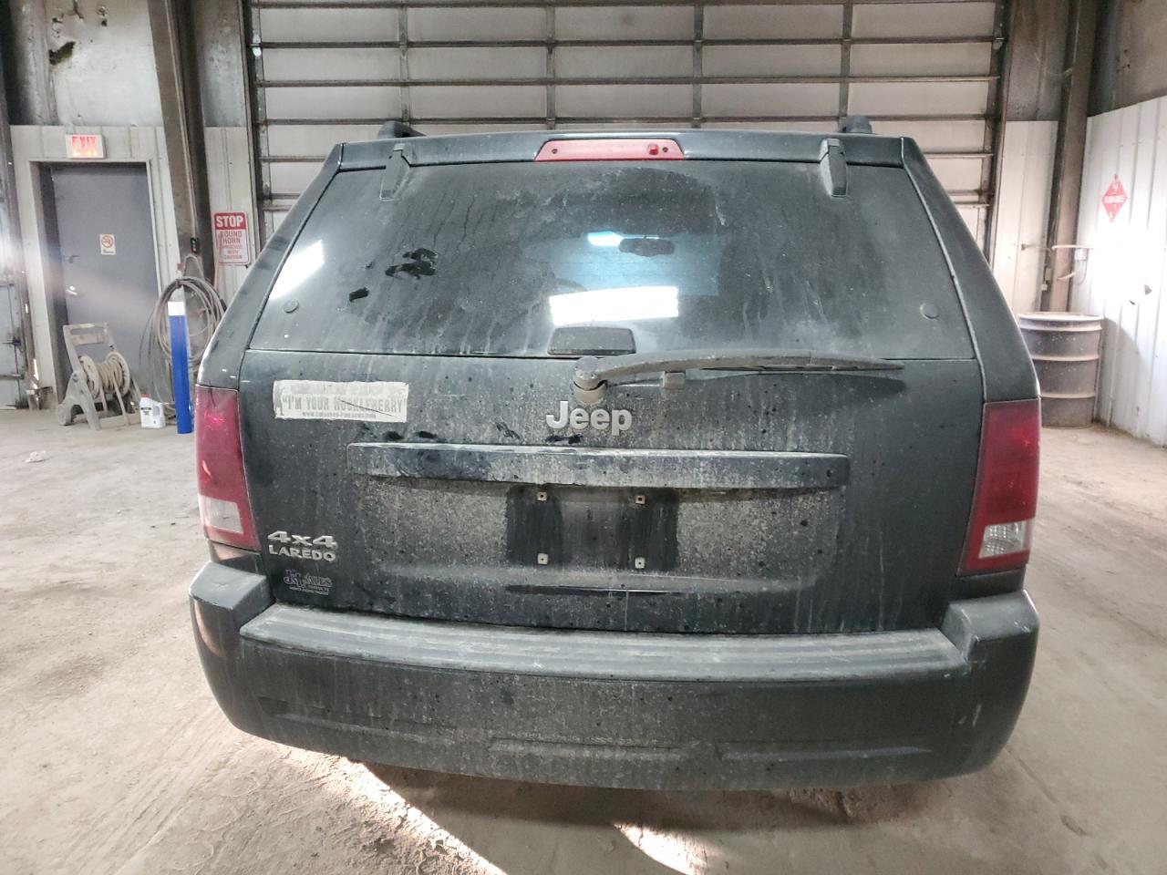 2006 Jeep Grand Cherokee - Image 6