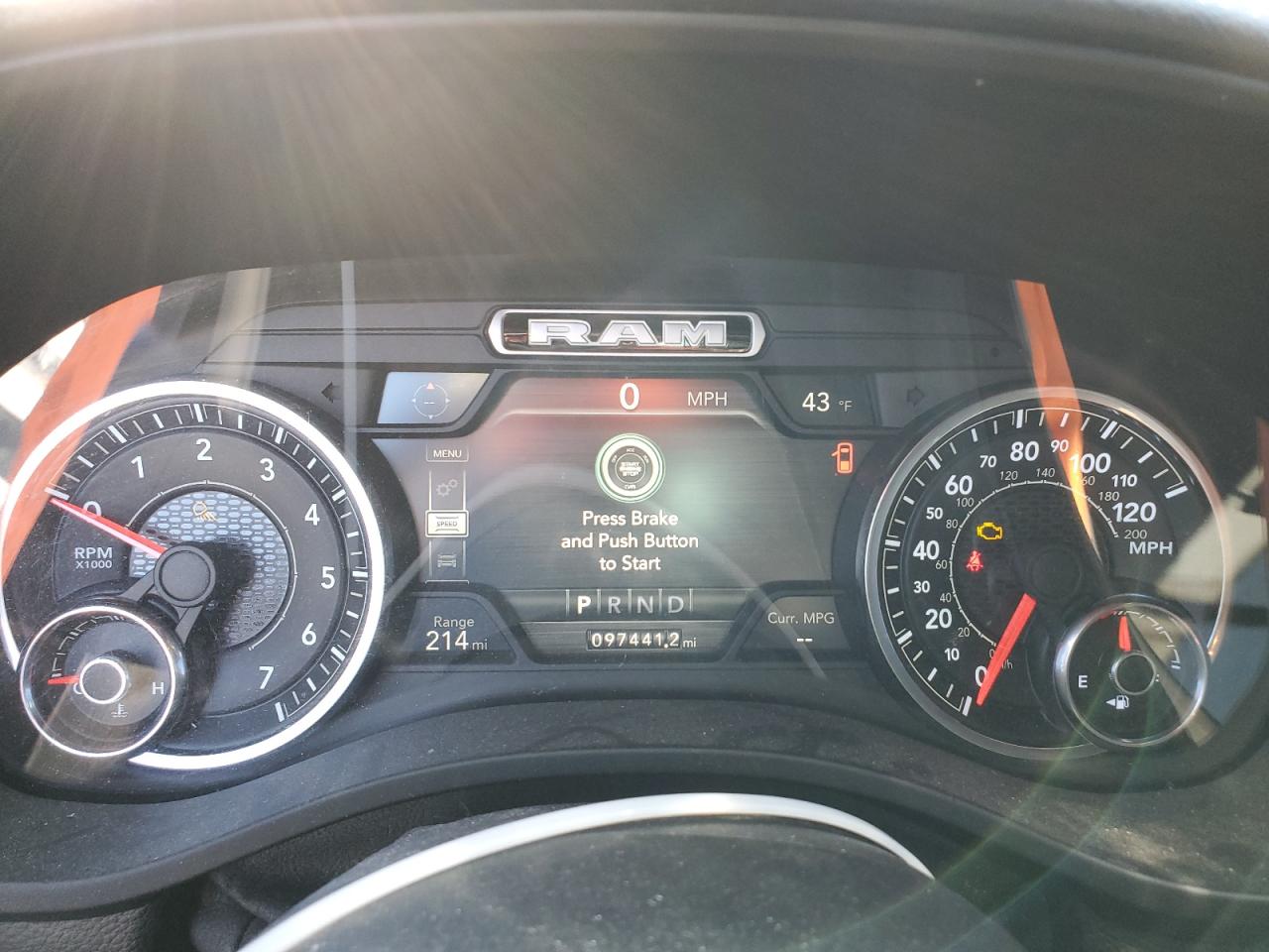 2019 RAM 1500 - Image 9