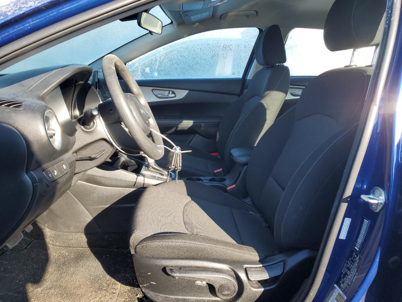 2023 Kia Forte - Image 7