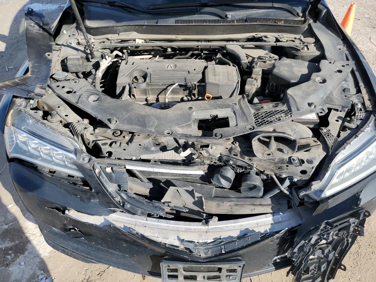 2015 Acura TLX - Image 11