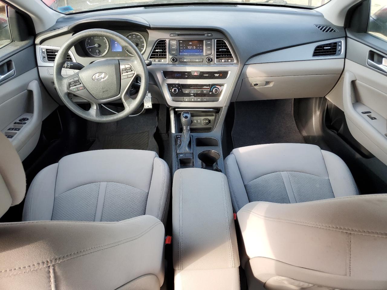 2015 Hyundai Sonata - Image 8