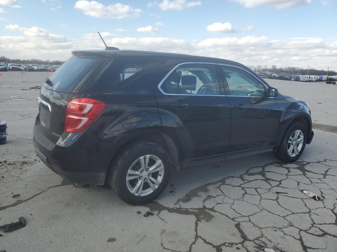 2016 Chevrolet Equinox - Image 3