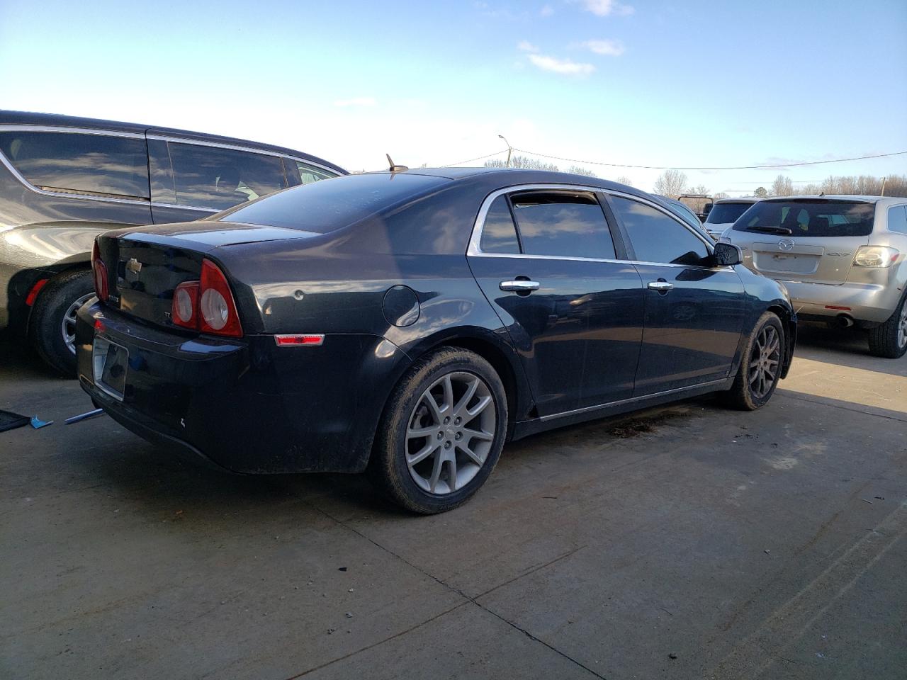 2009 Chevrolet Malibu - Image 3